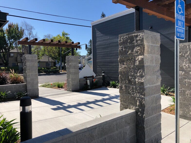 More Photos Of 7301-7351 Camino Colegio, Rohnert Park Freestanding For Lease