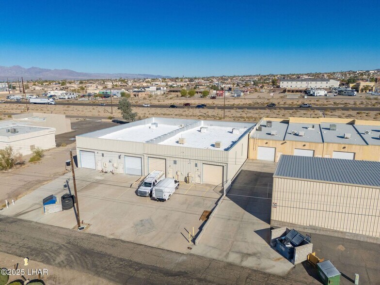 More Photos Of 2880 Sweetwater Ave, Lake Havasu City Light Manufacturing For Lease