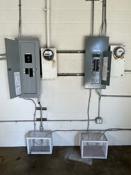 More Photos Of 4116 W Jefferson Blvd, Los Angeles Industrial For Lease