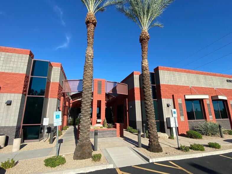 More Photos Of 6262 E Broadway Rd, Mesa Medical For Lease