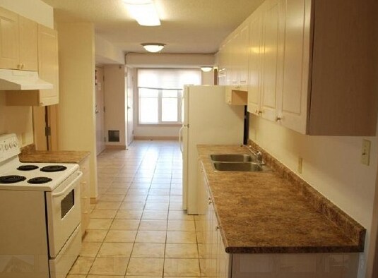 More Photos Of 347 Spruce St, Waterloo Multifamily For Sale