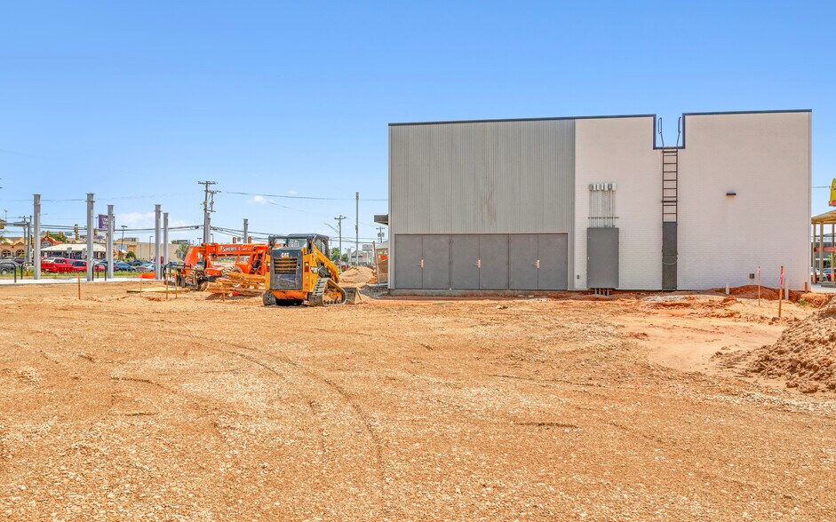 More Photos Of 4500 W Reno Ave, Oklahoma City Convenience Store For Sale