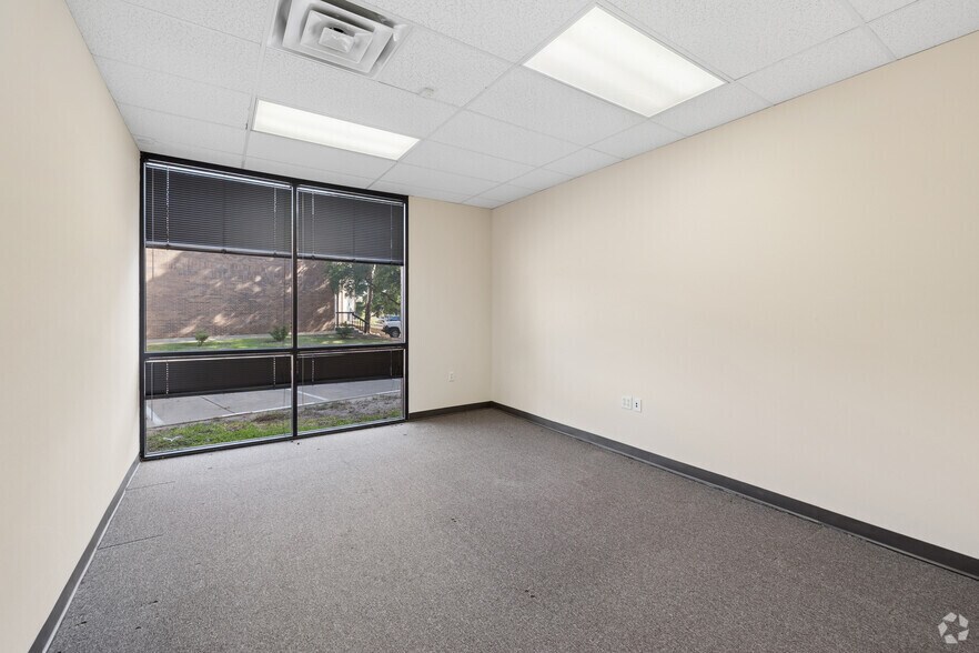 Photo of 1st Floor Ste 817