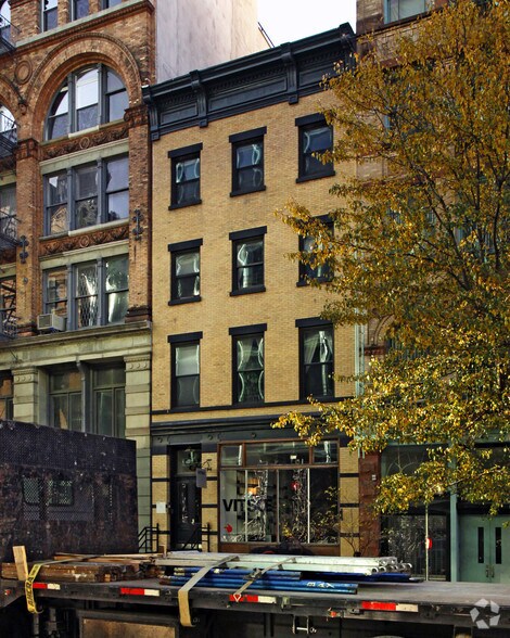 More Photos Of 33 Bond St, New York Loft Creative Space For Lease