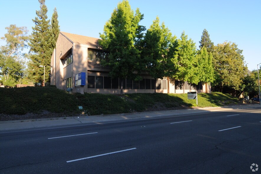 More Photos Of 5006 Sunrise Blvd, Fair Oaks Loft Creative Space For Sale