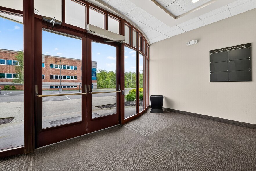 More Photos Of 1240 New Scotland Rd, Slingerlands Medical For Lease