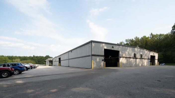 More Photos Of 4908 Caswell Pl, Wilson Warehouse For Sale