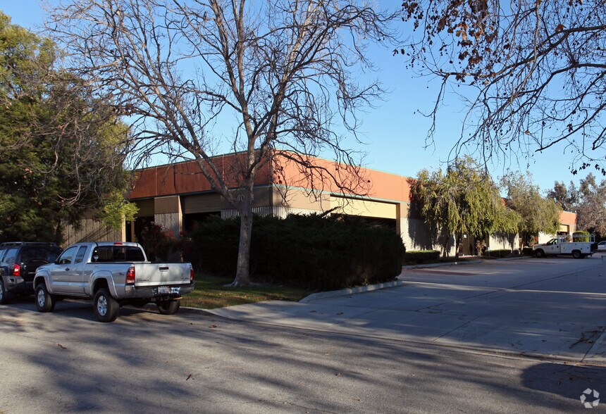 More Photos Of 4053 Calle Tesoro, Camarillo Warehouse For Lease