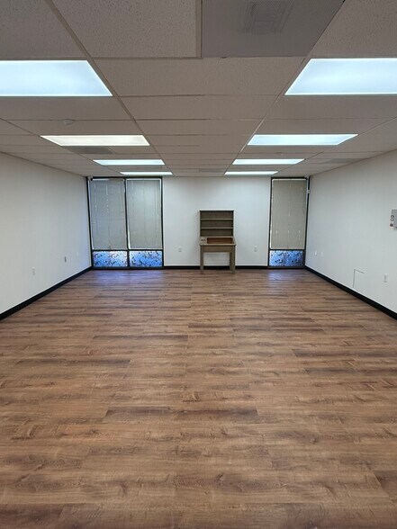 More Photos Of 2675 N Ventura Rd, Port Hueneme General Retail For Lease