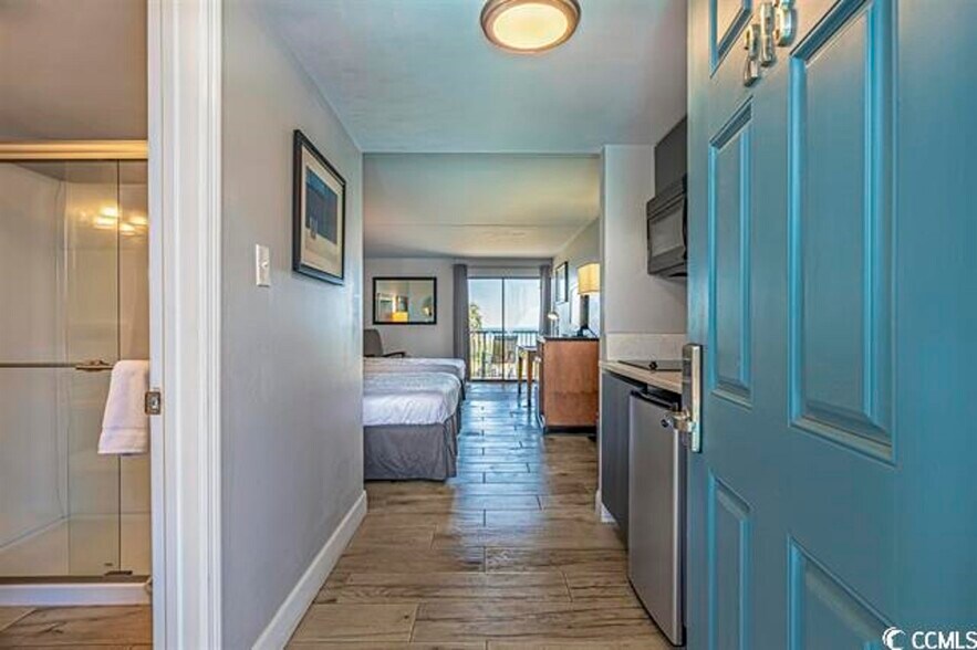 More Photos Of 2711 S Ocean Blvd, Myrtle Beach Hotel For Sale