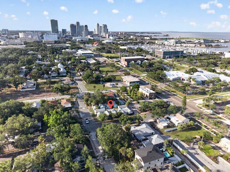 More Photos Of 421 15th Ave S, Saint Petersburg Land For Sale