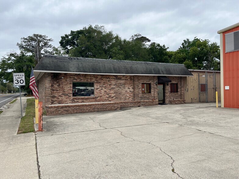 More Photos Of 5013 Park St, Jacksonville Auto Repair For Sale