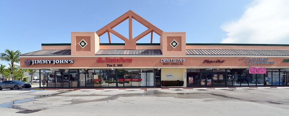 More Photos Of 1501-1551 E Commercial Blvd, Oakland Park Unknown For Lease