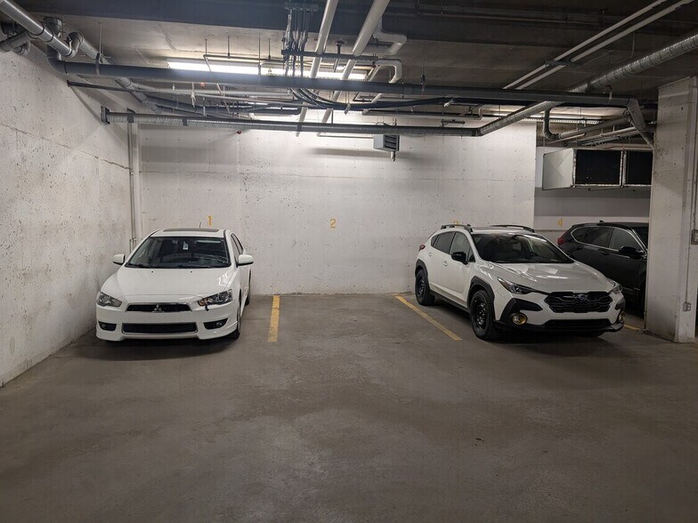 More Photos Of 10416 81st Ave NW, Edmonton Apartments For Sale