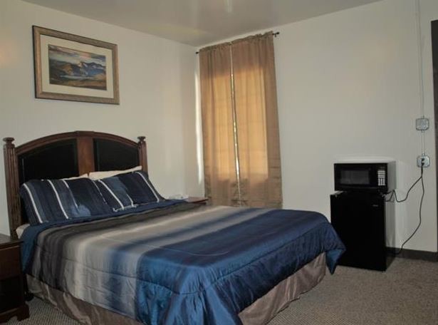 More Photos Of 2710 Asheville Hwy, Canton Hotel For Sale