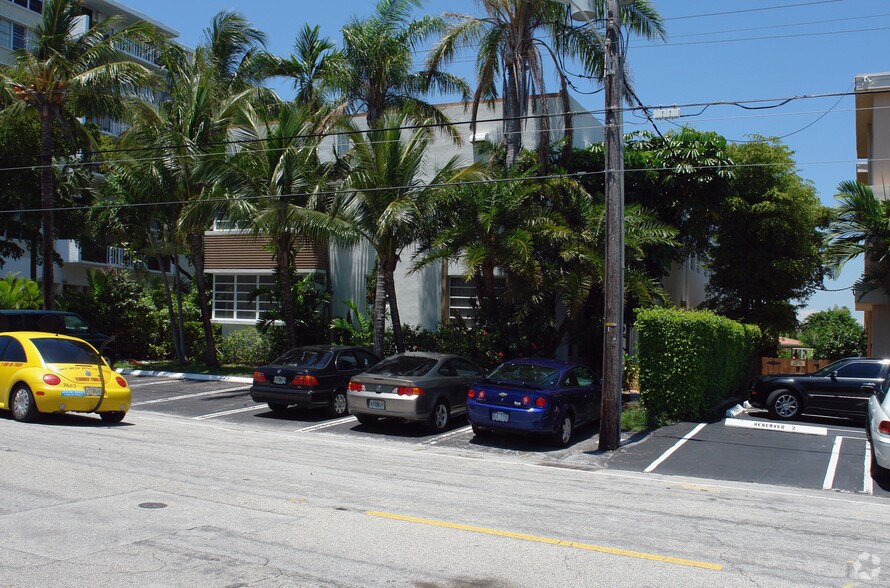 More Photos Of 10084 W Bay Harbor Dr, Bay Harbor Islands Apartments For Sale