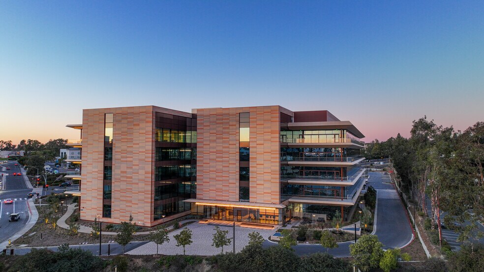 Primary Photo Of 5897 Oberlin Dr, San Diego Research And Development For Lease