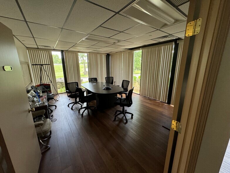 More Photos Of 19919 W Shawnee Mission Pky, Shawnee Manufacturing For Sale