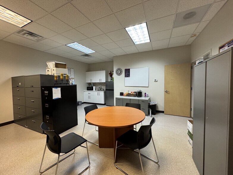 More Photos Of 3226 Washington Blvd, Ogden Freestanding For Lease