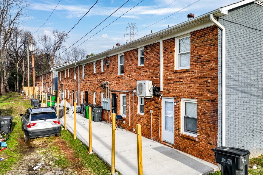 More Photos Of 421 Honeywood Ave, Charlotte Apartments For Sale