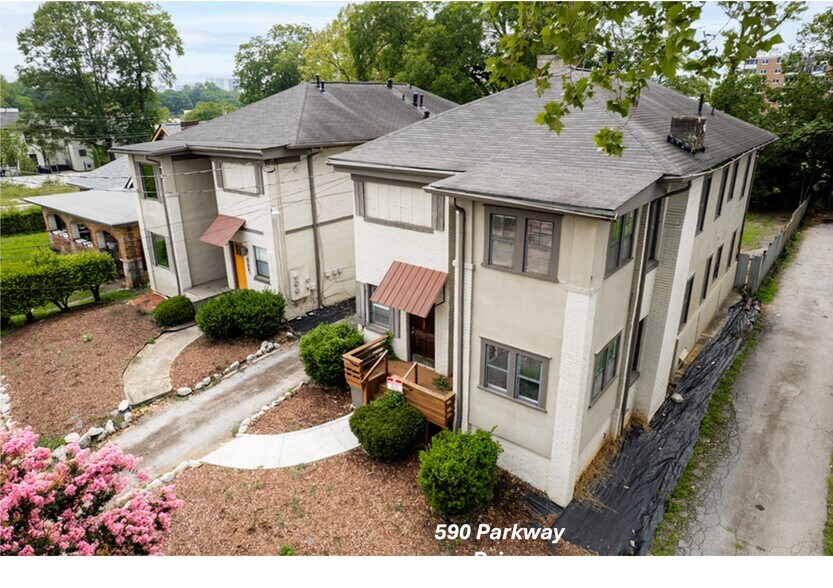 Primary Photo Of 590 Parkway Dr NE, Atlanta Multifamily For Sale