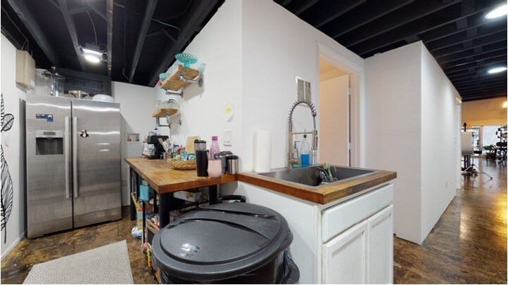 More Photos Of 210 S Olive Ave, West Palm Beach Storefront For Sale