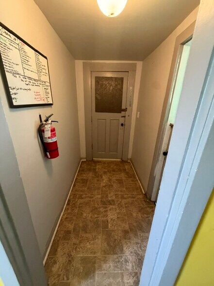 More Photos Of 5216 Springboro Pike, Dayton Office For Sale