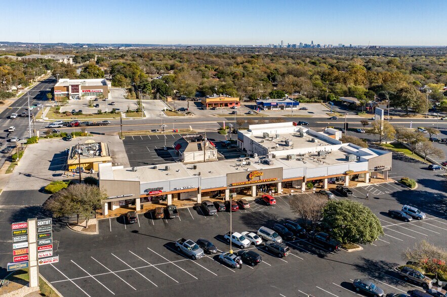 More Photos Of 1901 W William Cannon Dr, Austin Unknown For Lease