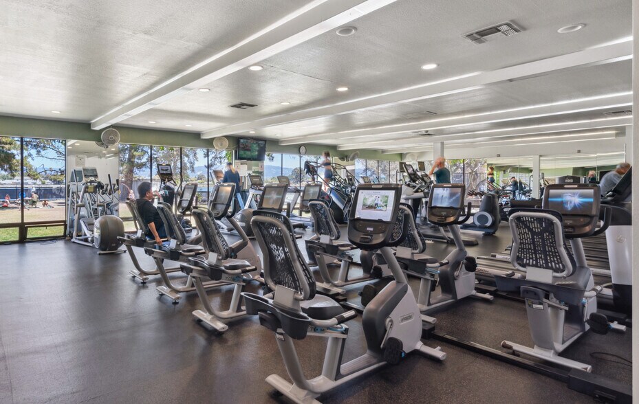 More Photos Of 200 Packet Landing Rd, Alameda Health Club For Sale