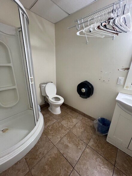 More Photos Of 1955 NW 108th Ave, Miami Freestanding For Sale