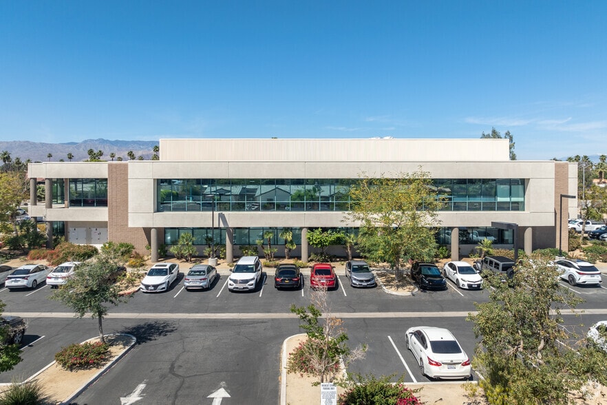 More Photos Of 41120 Washington St, Bermuda Dunes Medical For Lease