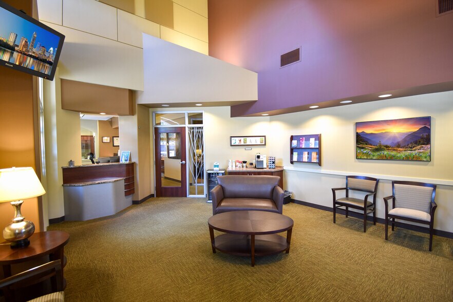 More Photos Of 2500 W William Cannon Dr, Austin Medical For Sale