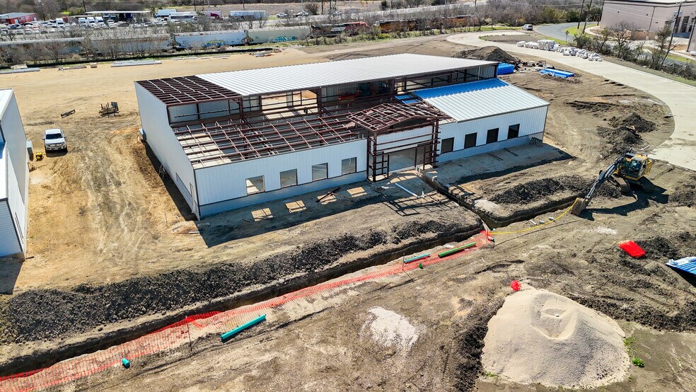 More Photos Of 10042 FM 1976, Universal City Unknown For Lease