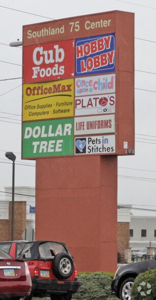 More Photos Of 8317-8361 Springboro Pike, Miamisburg Unknown For Lease