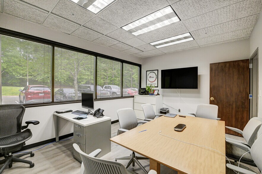 More Photos Of 9700 Research Dr, Charlotte Office For Lease