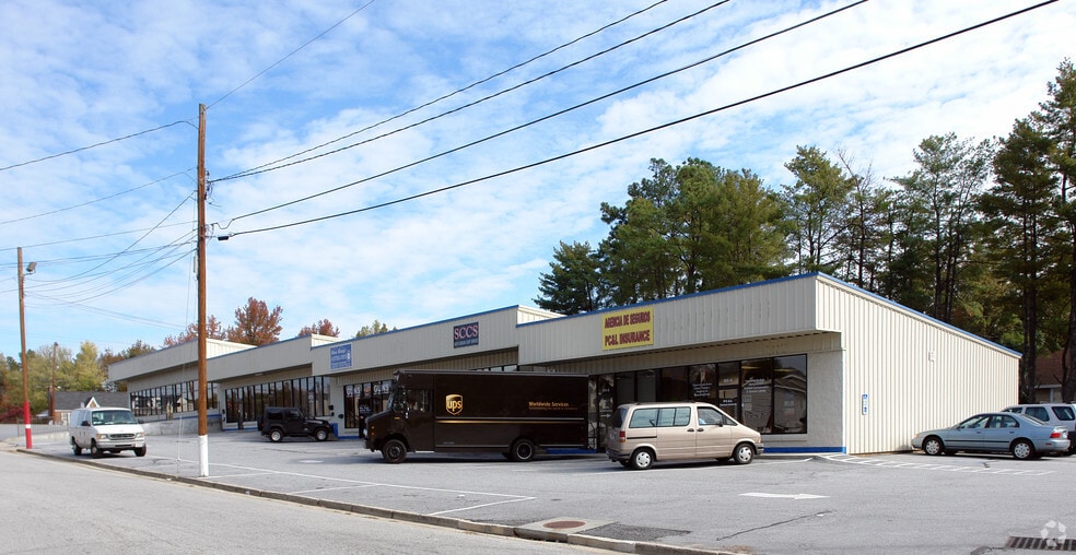 More Photos Of 1317 W Poinsett St, Greer Storefront For Lease