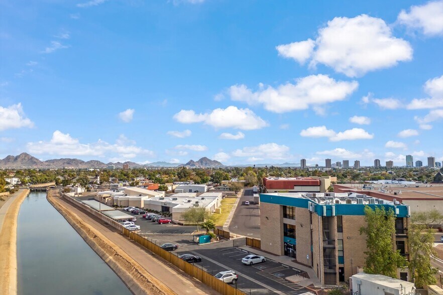 More Photos Of 4220 N 20th Ave, Phoenix Medical For Lease