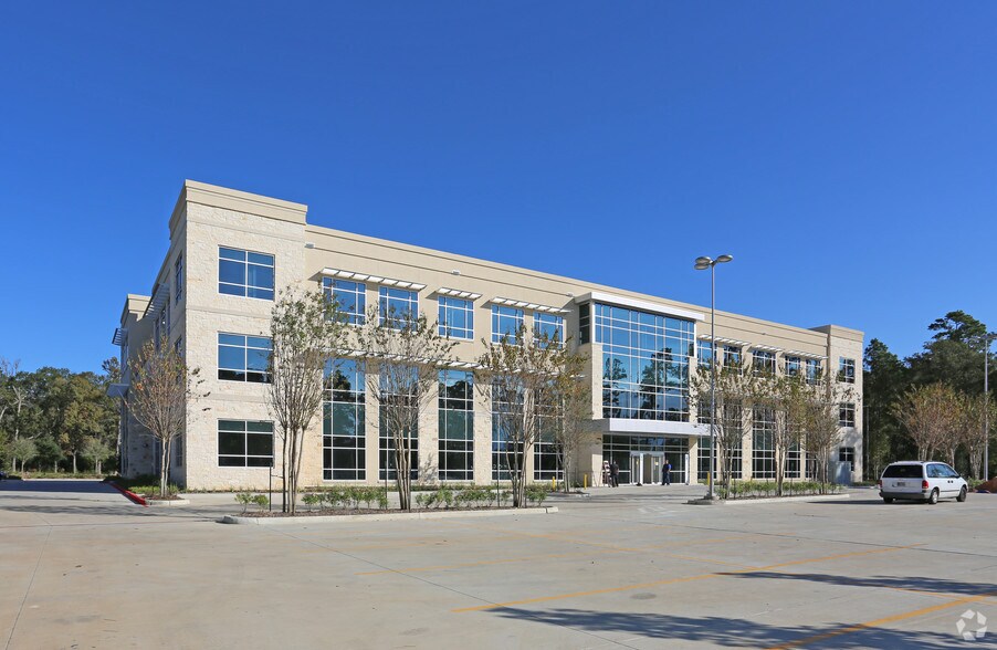 More Photos Of 129 Vision Park Blvd, Shenandoah Medical For Lease