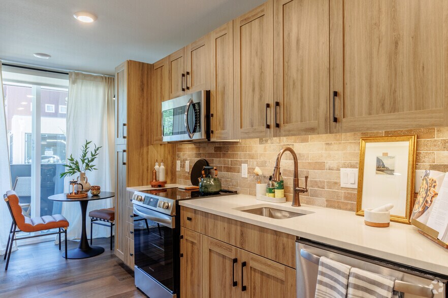 More Photos Of 5845 Arapahoe Ave, Boulder Apartments For Lease