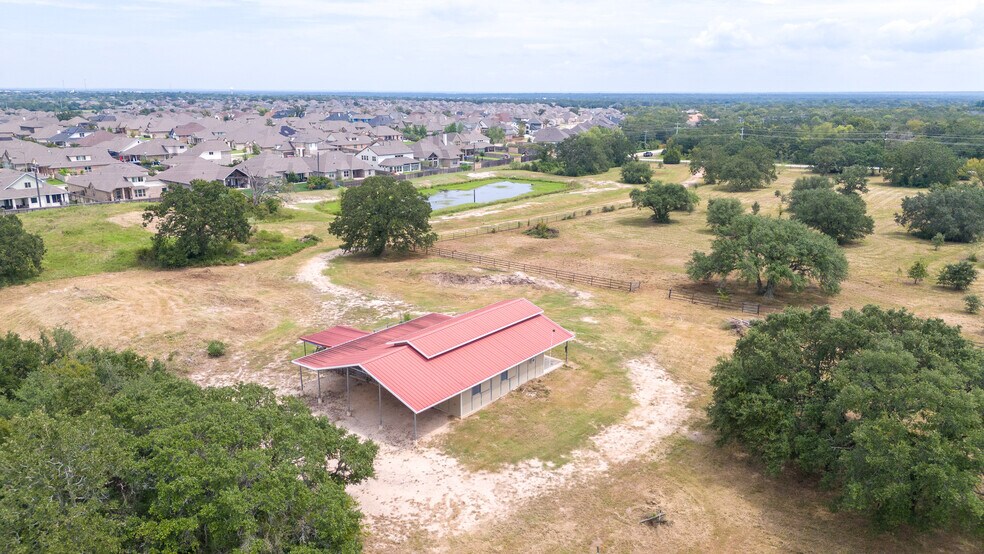 More Photos Of 6620 Victoria Ave, College Station Land For Sale