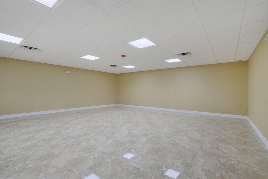 More Photos Of 2310 E Atlantic Blvd, Pompano Beach Office For Lease