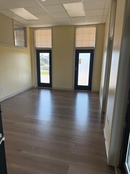 More Photos Of 7105 Golf Club Dr, Fort Worth Storefront Retail Office For Lease