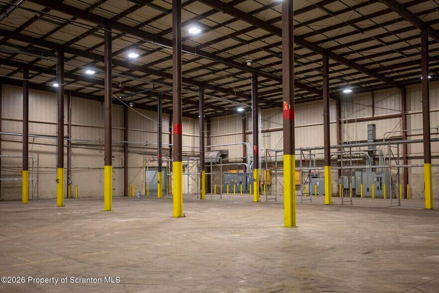 More Photos Of 939 Main St, Vandling Warehouse For Lease