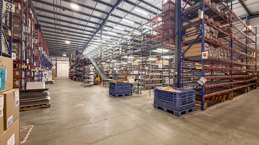 More Photos Of 8175 Dallas Dr, Kamloops Warehouse For Lease