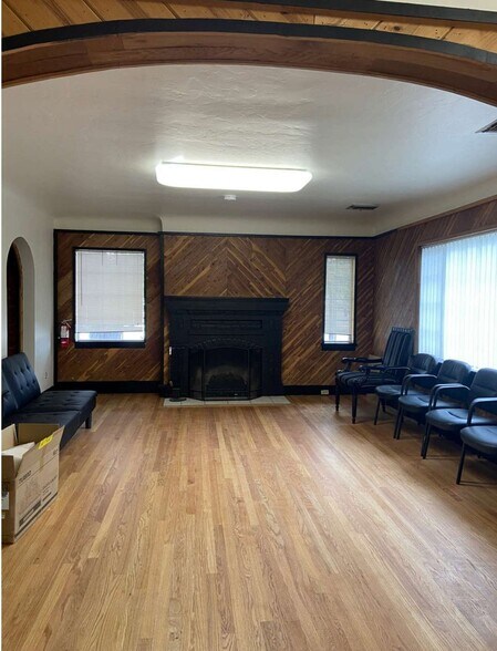 More Photos Of 444 Pyramid Way, Sparks Medical For Lease