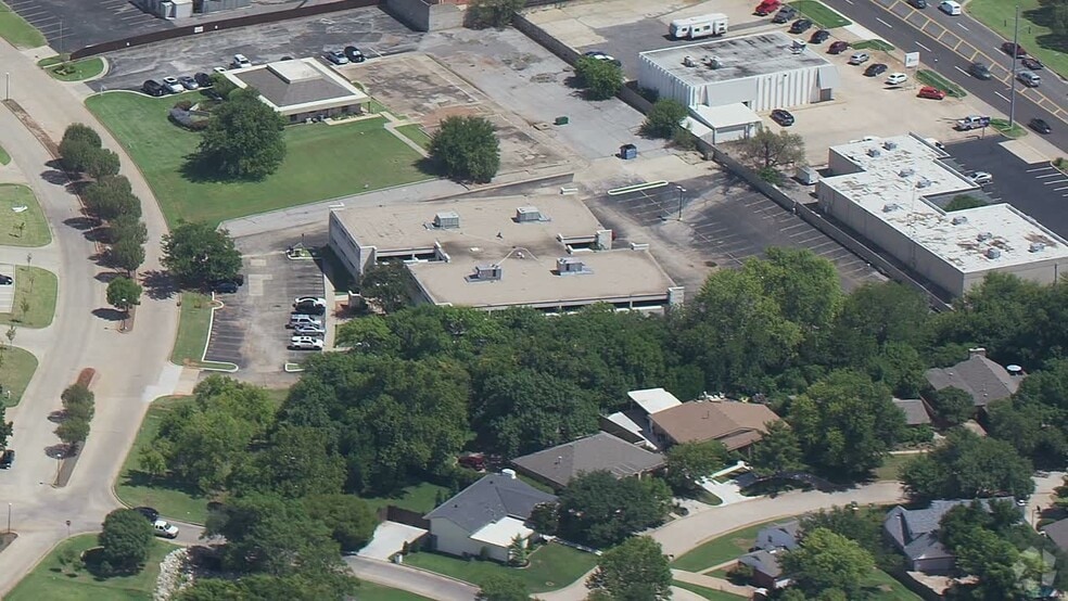 Primary Photo Of 11032 Quail Creek Rd, Oklahoma City Office For Sale