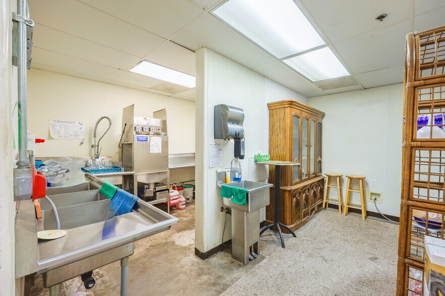 More Photos Of 290-292 N Huachuca Blvd, Huachuca City Restaurant For Sale