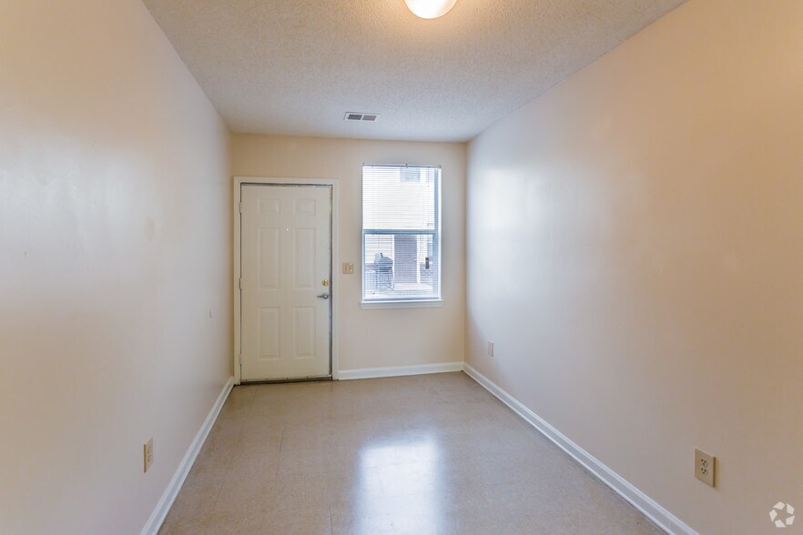More Photos Of 1528 Ragan St, Memphis Apartments For Sale
