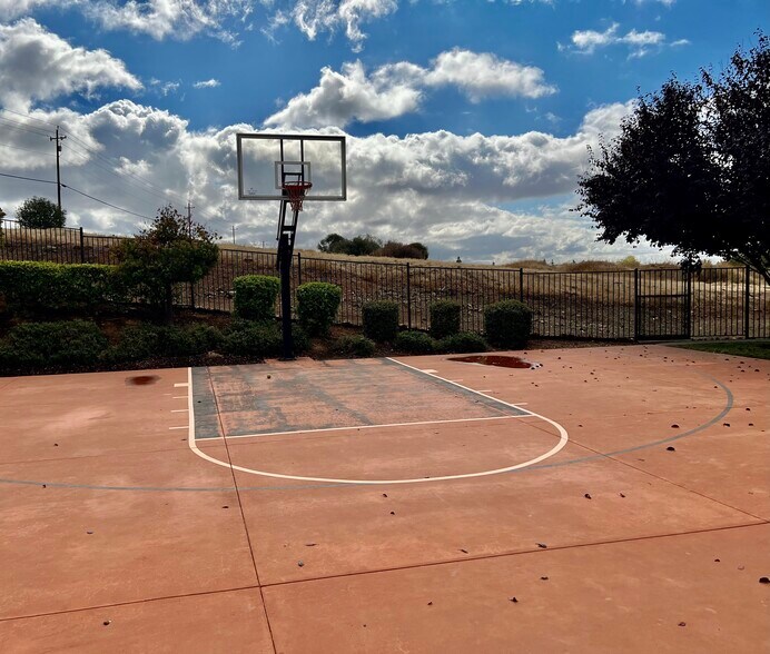 More Photos Of 5200 Golden Foothill Pky, El Dorado Hills Research And Development For Lease