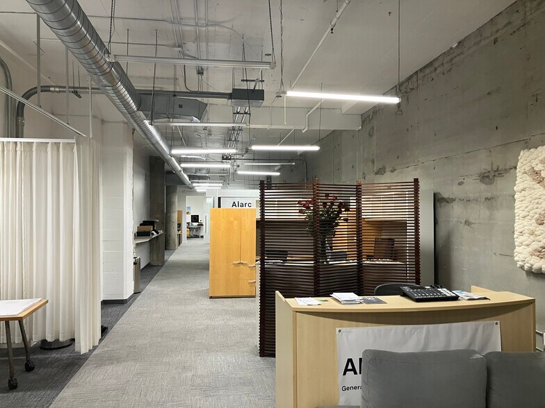 More Photos Of 1500 Park Ave, Emeryville Loft Creative Space For Lease